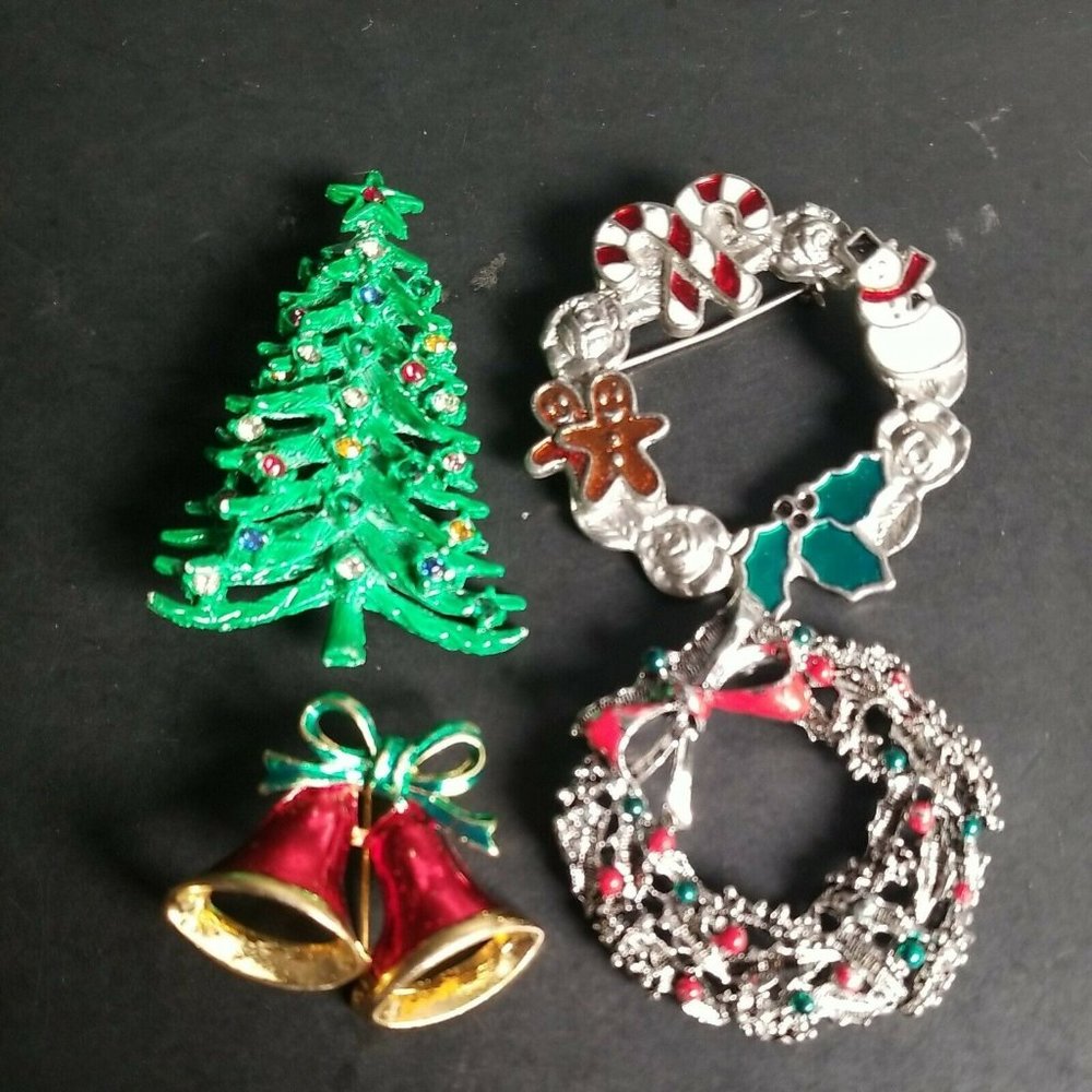 4 Vtg Christmas Holiday Brooch Pins Tree Wreath Bells Enamel Gold Silver Tone